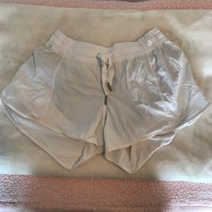 lululemon hotty hot shorts
